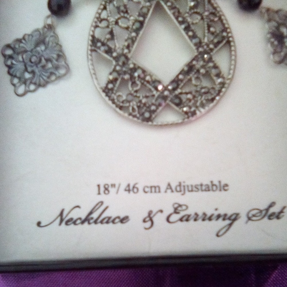 Silver Tone Marcasite Style Filigree Necklace and 2 Pair Earring Jewelry Set 18" - Picture 6 of 8